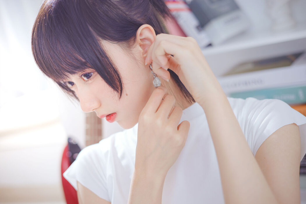[Net Red COSER Photo] Cute Miss Sister Mu Mianmian OwO - Bass and Sister