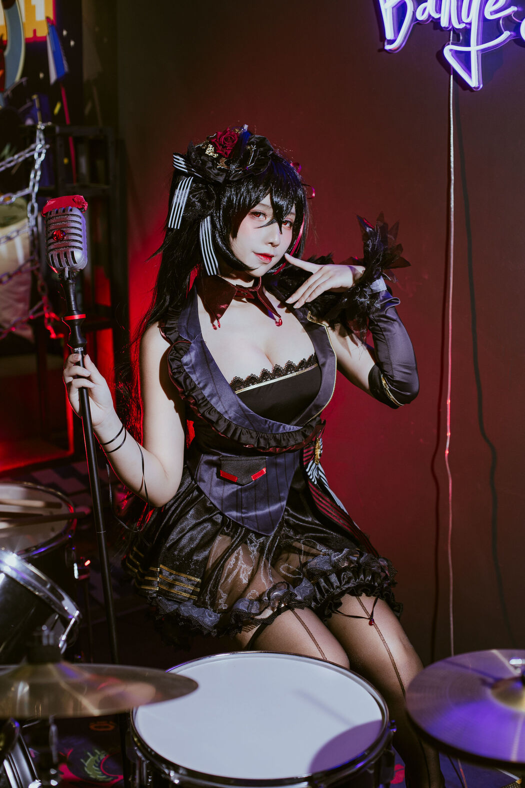 [Net Red COSER] Anime blogger Jiuqu Jean - Dafeng song clothes