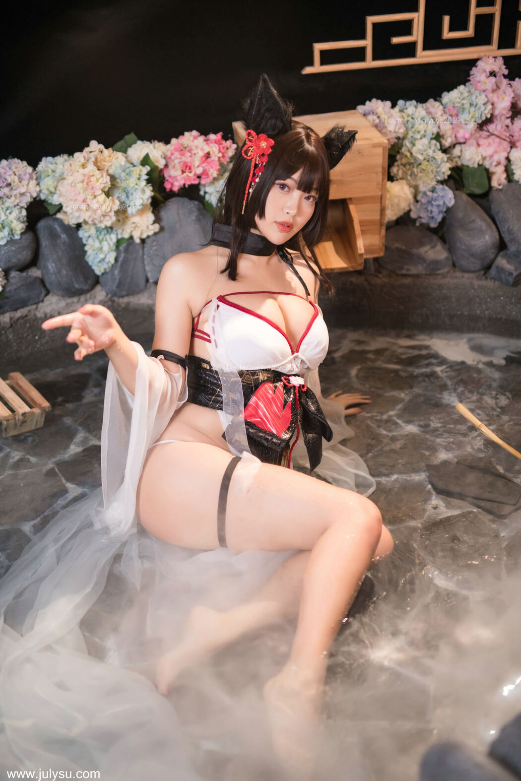 [Net Red COSER Photo] Cute Miss Sister-Bai Ye-- Wet Swimsuit