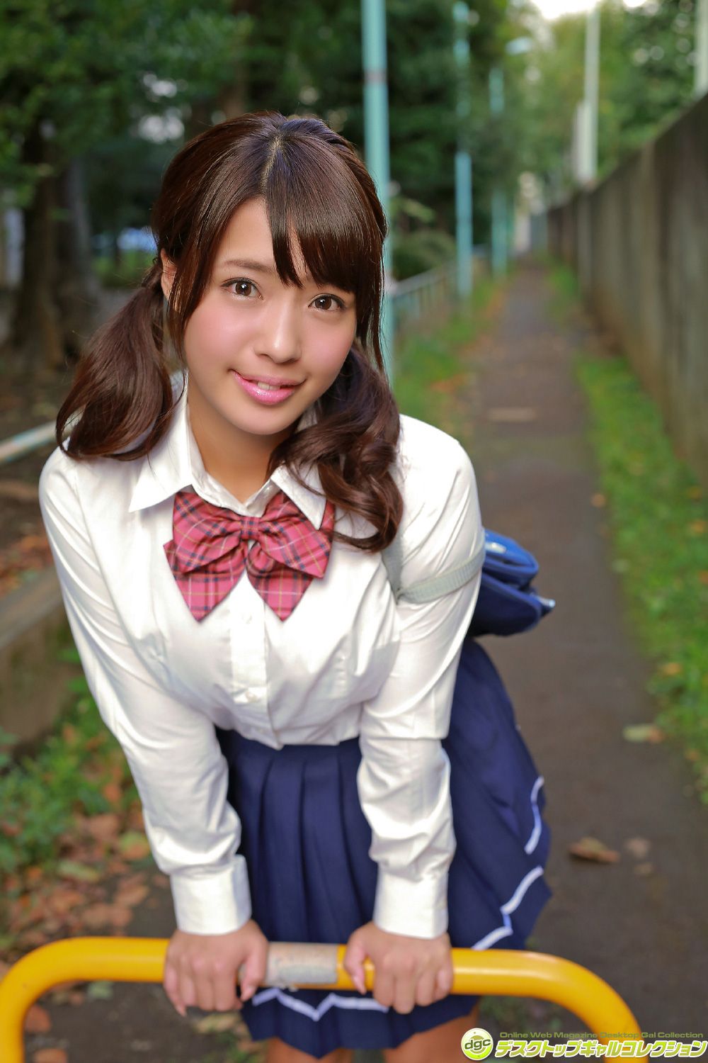 Rina Hashimoto << Powerful G-Cup that tears off uniforms! >> [DGC] NO.1290