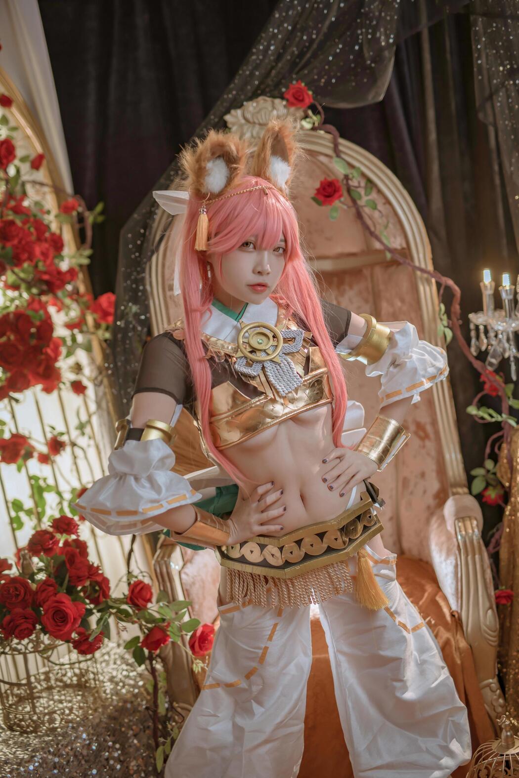 [Cosplay Photo] Popular Coser Nizo Nisa - Tamamo former Myth Dress