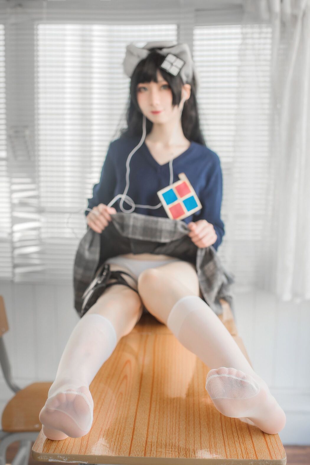 [Net Red COSER Photo] Izumi Izumi Peach Welfare - Pure White Graduation Season