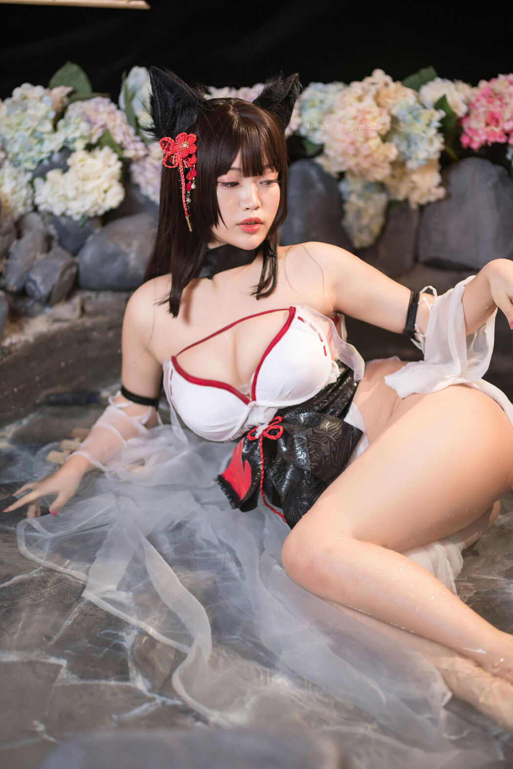 [Net Red COSER Photo] Cute Miss Sister-Bai Ye-- Wet Swimsuit