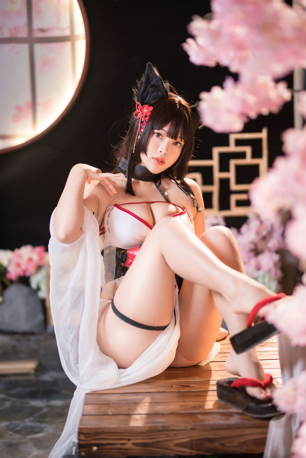 [Net Red COSER Photo] Cute Miss Sister-Bai Ye-- Wet Swimsuit