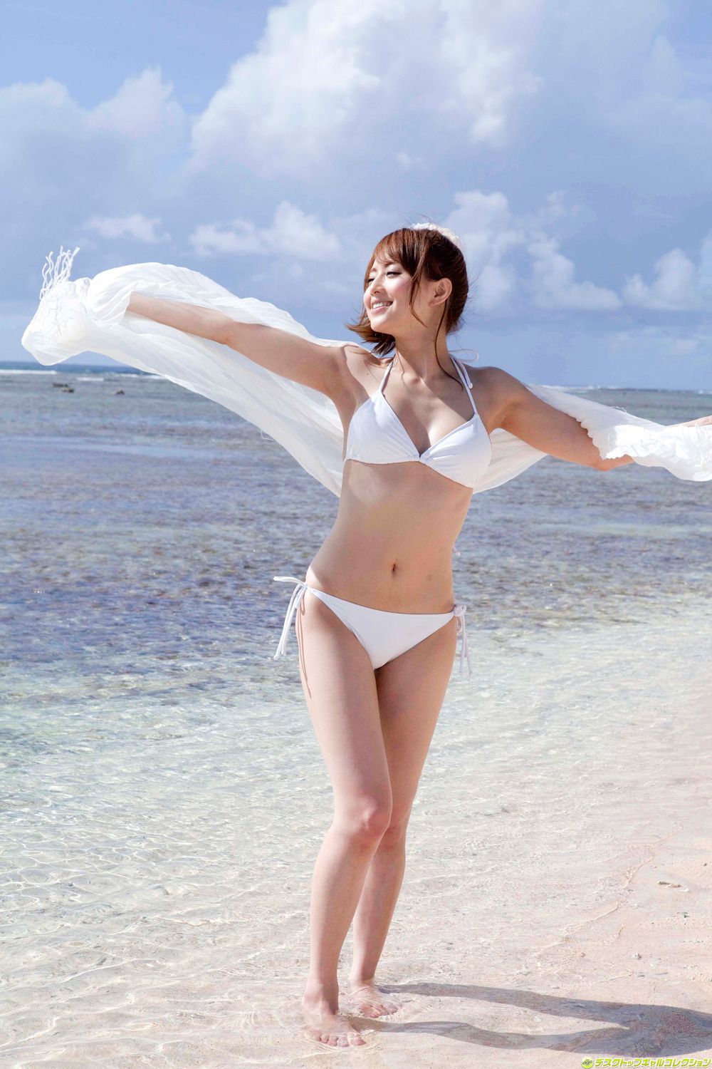 Akiho Yoshizawa / Akiho Yoshizawa << Liberation style that a beautiful S-class actress fascinates in a tropical country >> [DGC] NO.1057