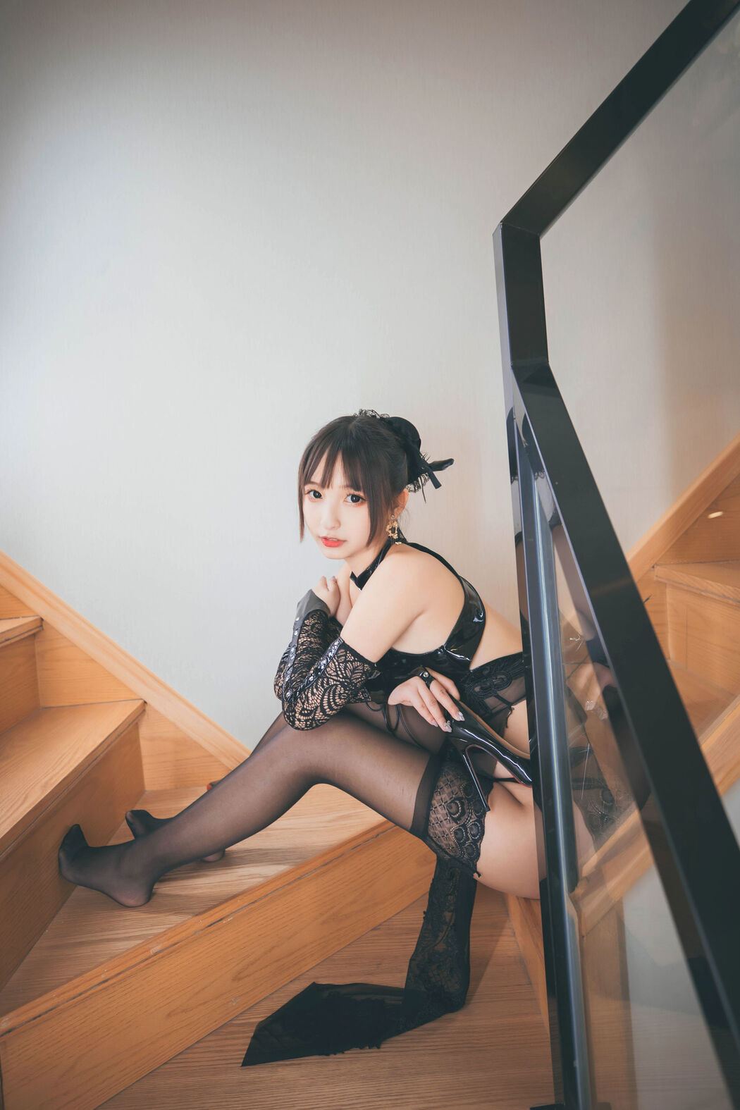 [Internet Celebrity COSER] Lolita God Rakuzaka Mayu no wind and moon - black cheongsam