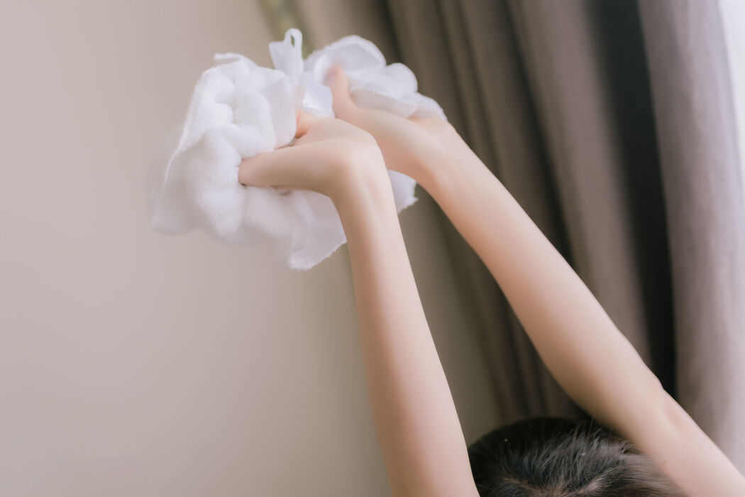 [Net Red COSER] Anime blogger Kitaro_Kitaro - pure white bath towel