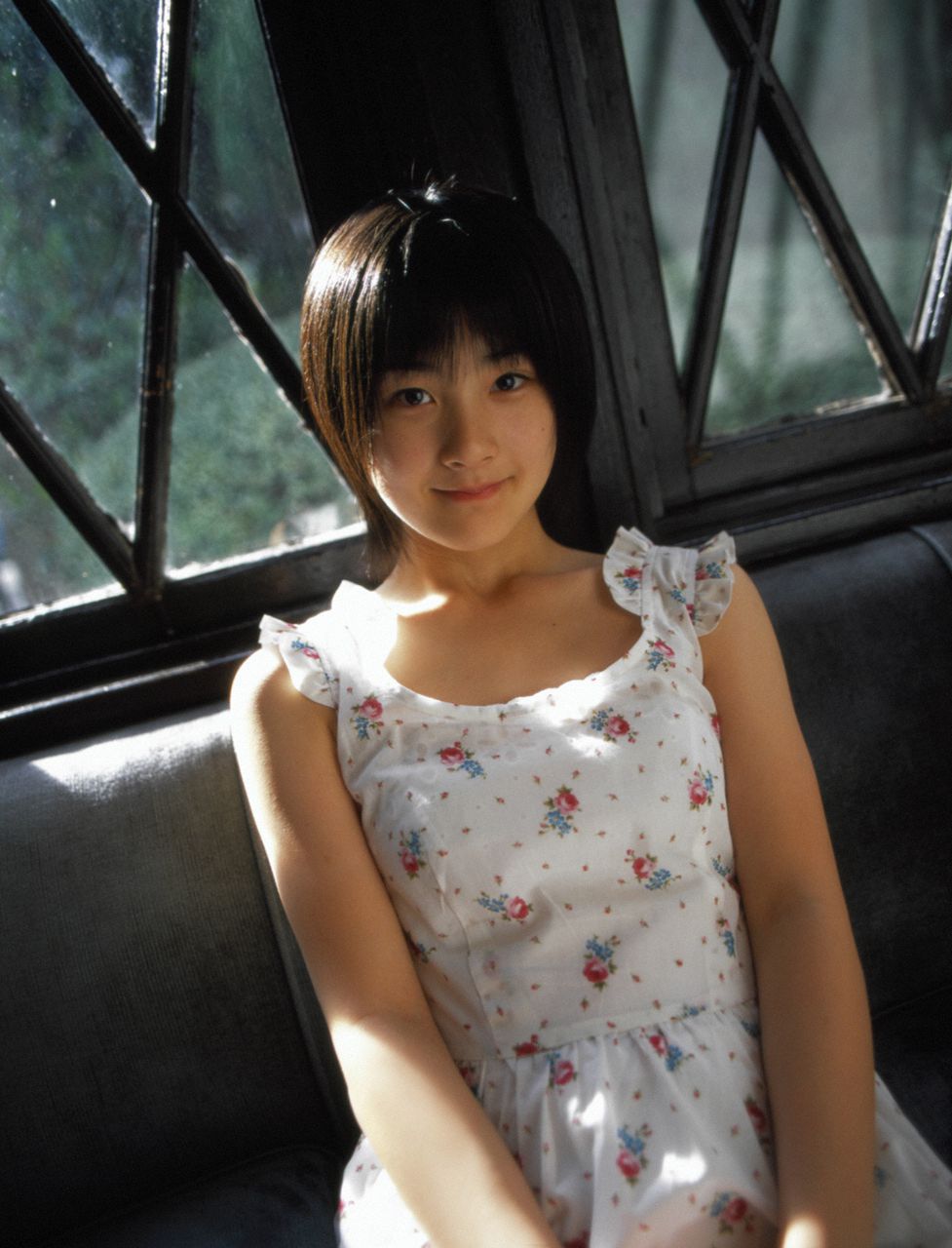 Momoko Tsugunaga [Hello! Project Digital Books] Vol.42
