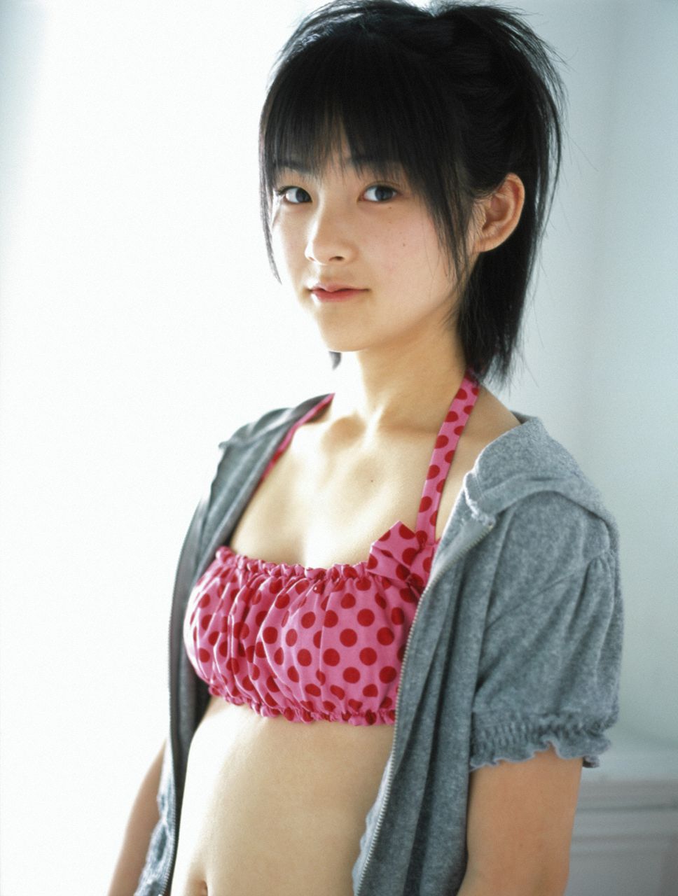 Momoko Tsugunaga [Hello! Project Digital Books] Vol.42