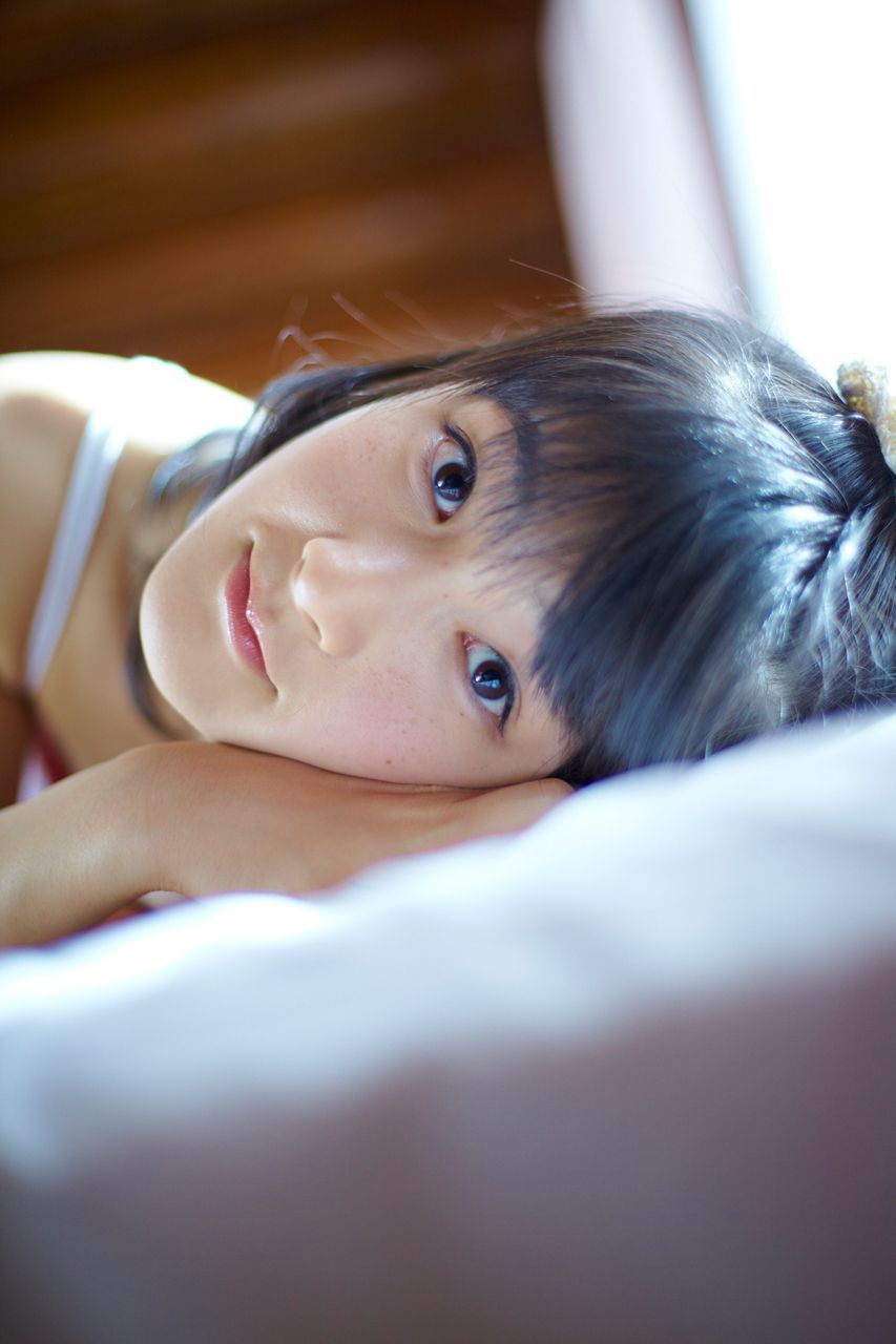 Tsunaga Momoko "October 2012" [Hello! Project Digital Books] Vol.99
