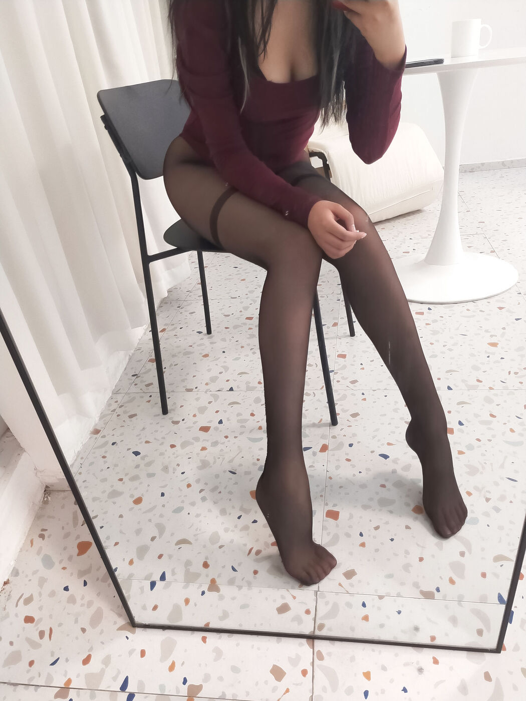 [Internet celebrity COSER photo] Xuan Xiao Xuejie - wine red jumpsuit