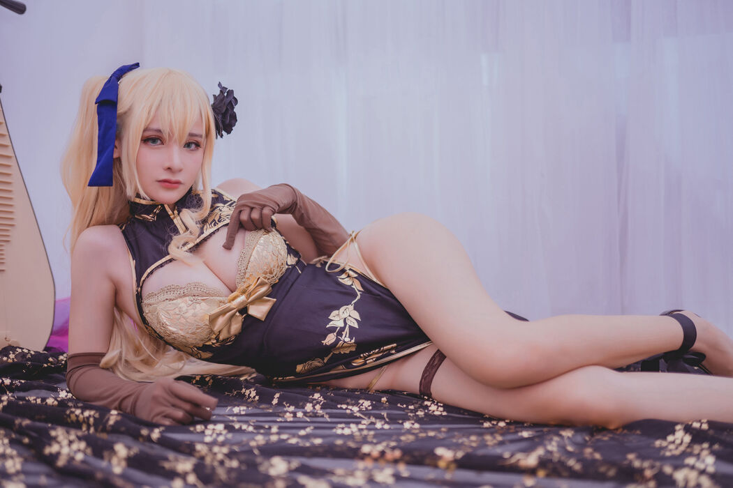 [Net Red COSER Photo] Qian Yu_rr - Fantasy Golden Lotus