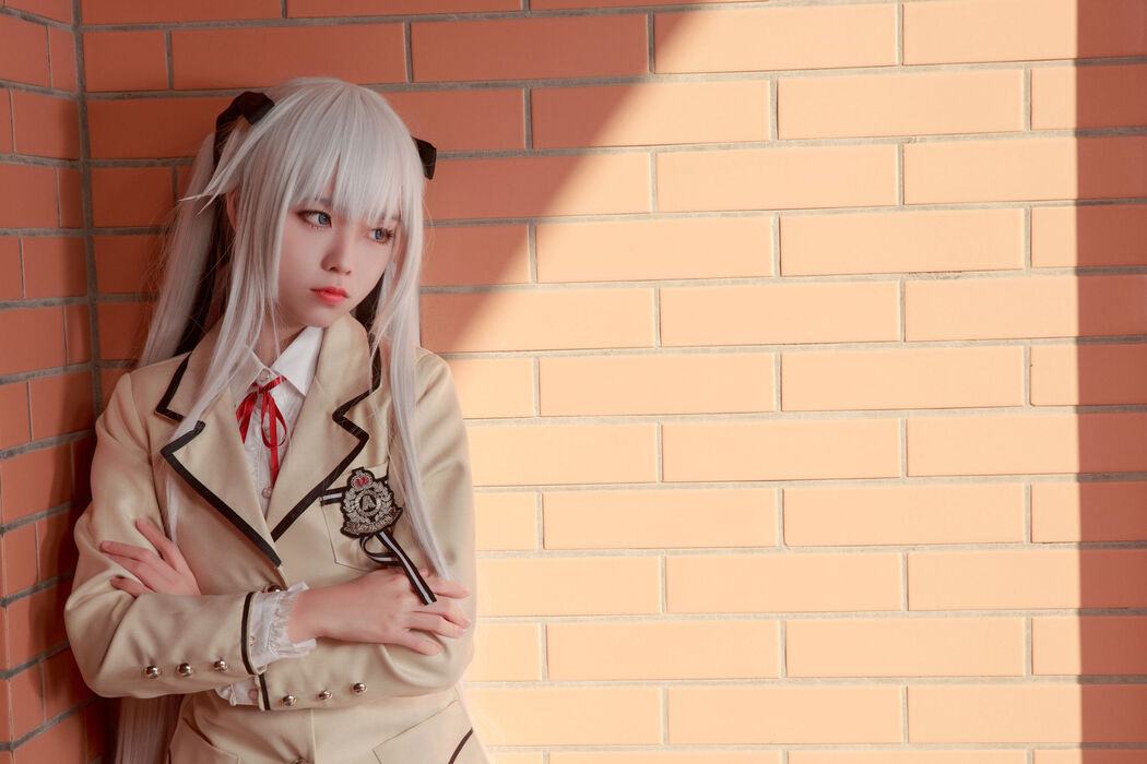 [Internet Celebrity COSER Photo] Anime blogger G44 will not be injured - Wuzhi School Uniform