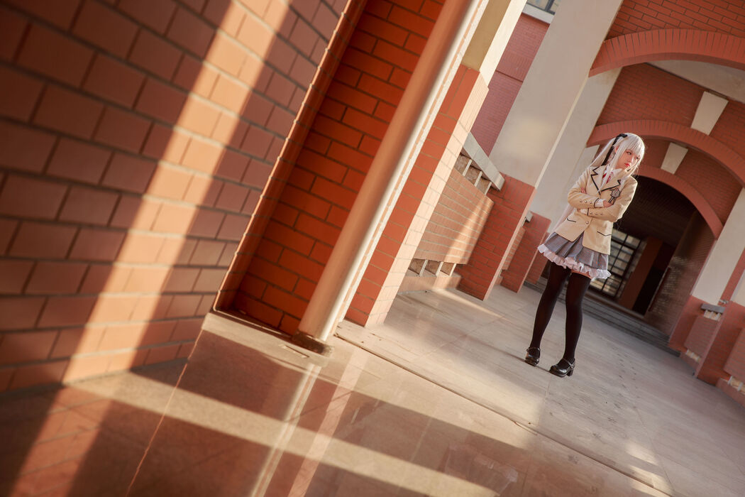 [Internet Celebrity COSER Photo] Anime blogger G44 will not be injured - Wuzhi School Uniform