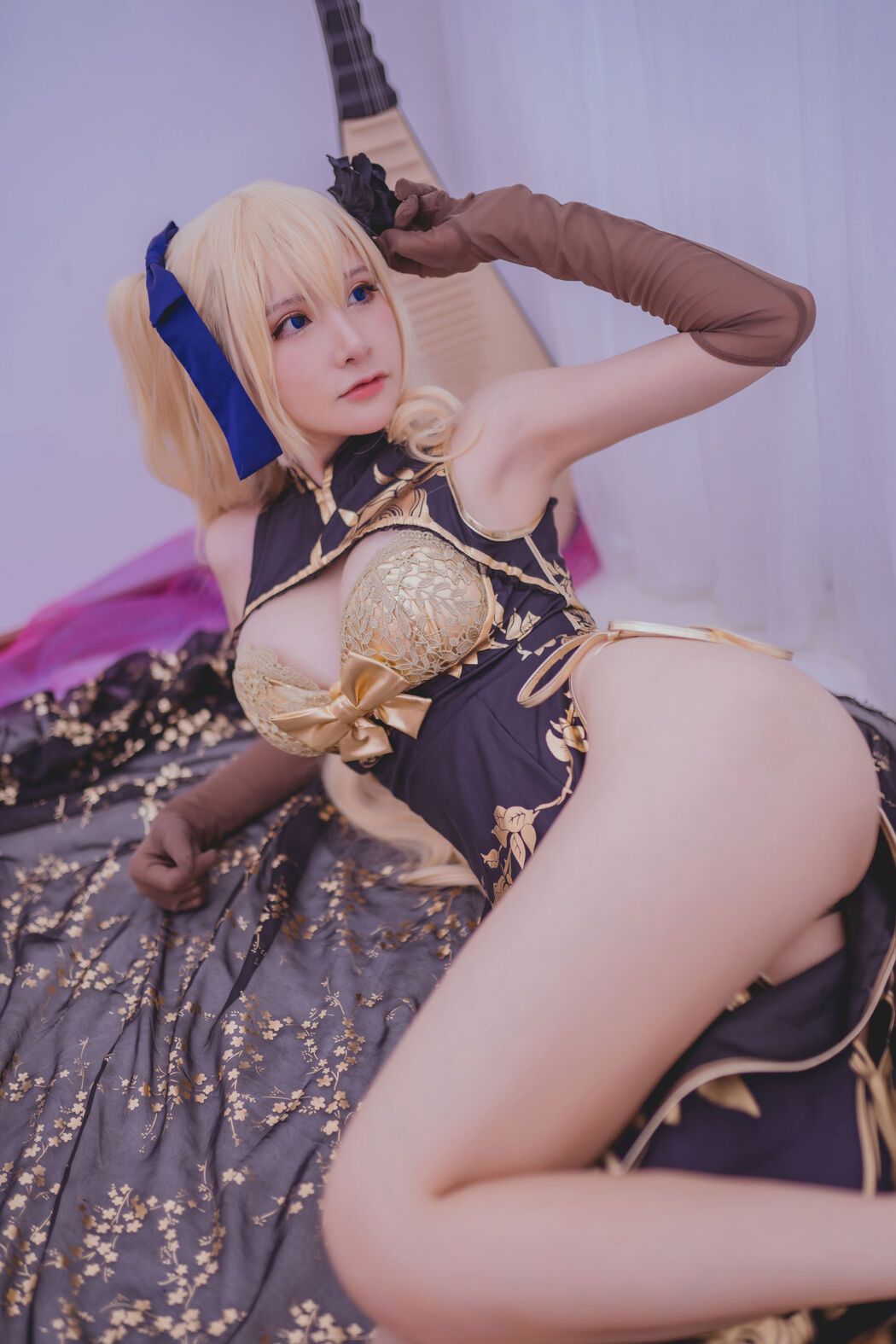 [Net Red COSER Photo] Qian Yu_rr - Fantasy Golden Lotus