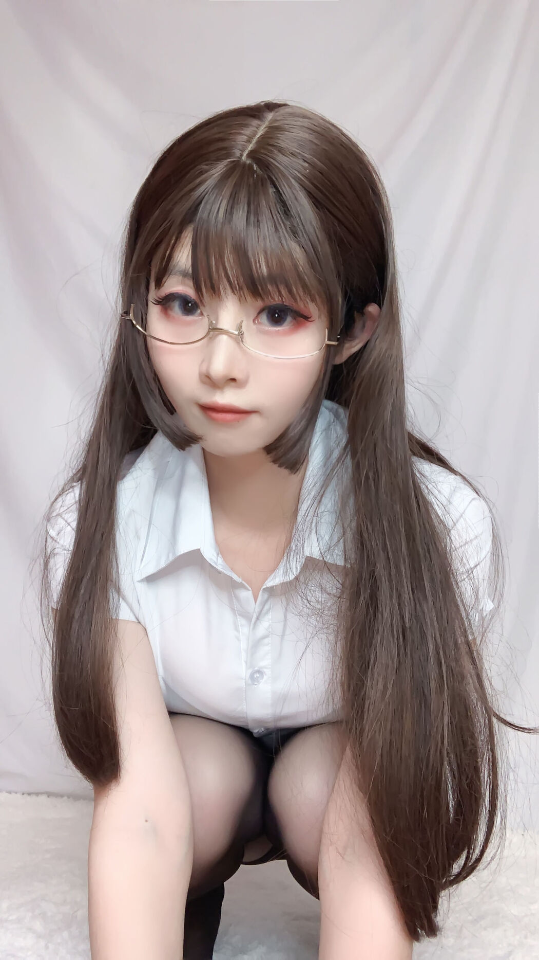 [Internet celebrity COSER photo] Bai Lu is very white - OL classroom