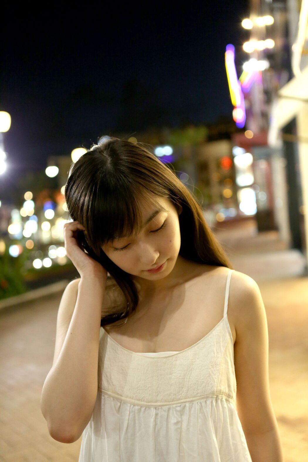Akari Uemura / Akari Uemura [Hello! Project Digital Books] Vol.150
