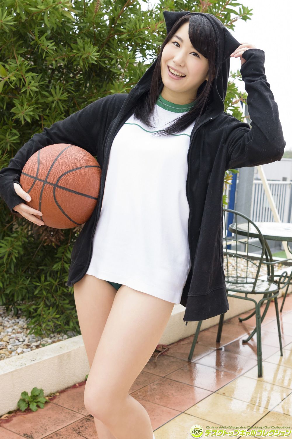 織川みか/織川美加 "道产子の白い肌が映える柔らかGカップ!" [DGC] NO.1349
