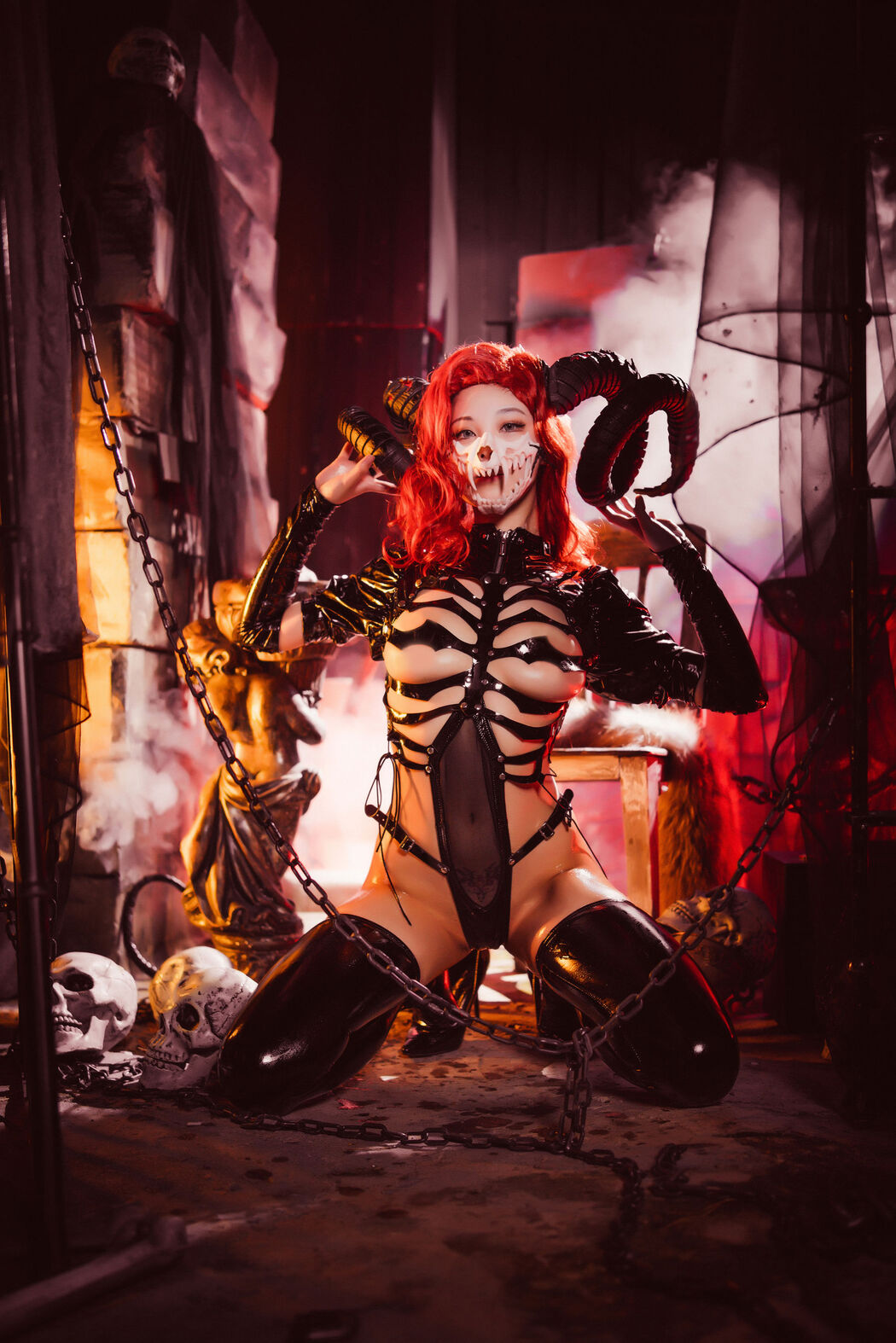 [Net Red COSER Photo] Cute Miss Sister Honey Juicy Cat Qiu - Skeleton