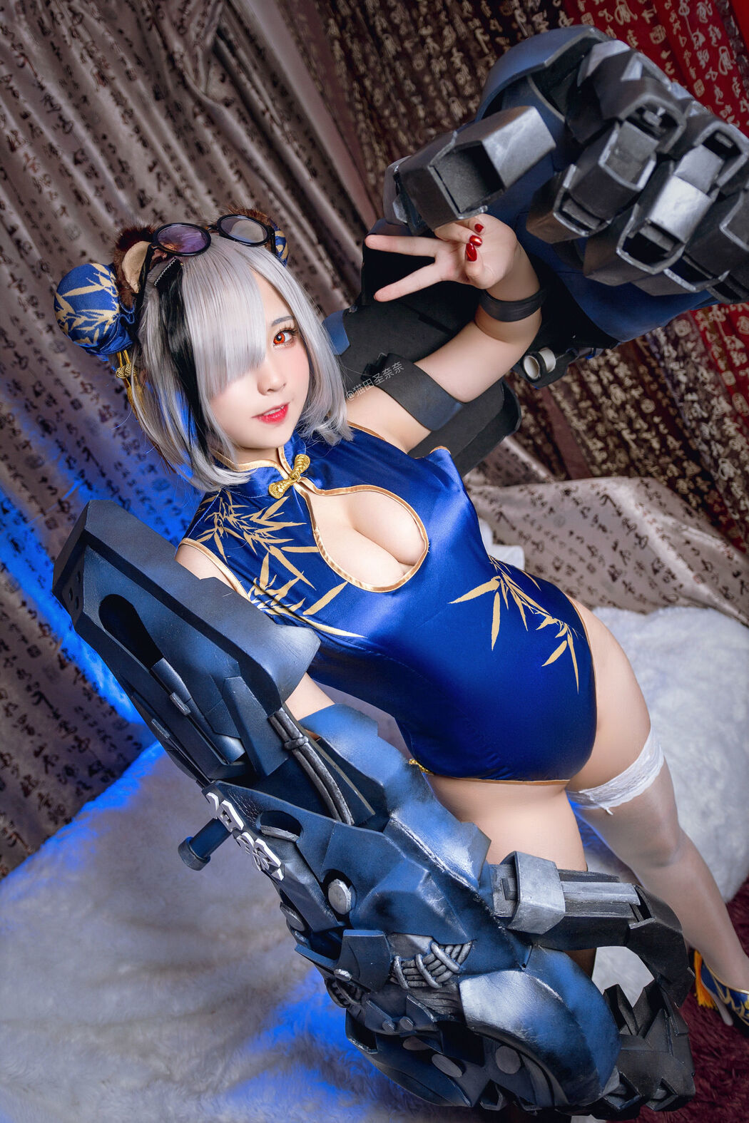 [Net Red COSER] Anime blogger Cat Tian Sheng Nana - Iron Eater Cover Photo