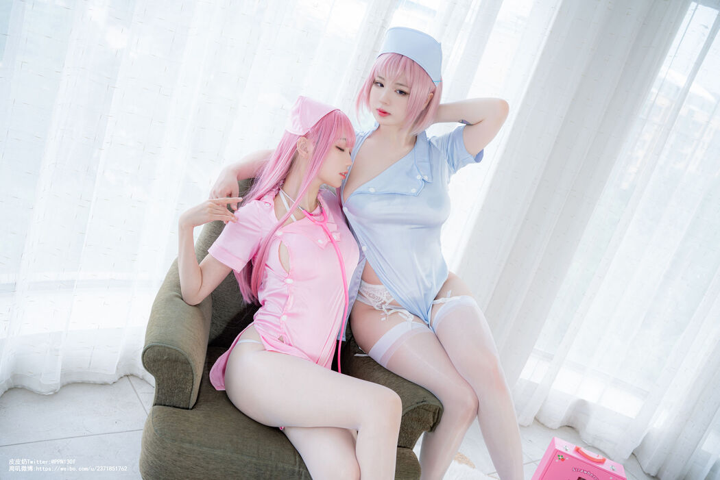 [Internet celebrity COSER photo] Pippi is so cute & Zhou Ji is a cute bunny-Pink Blue Nurse