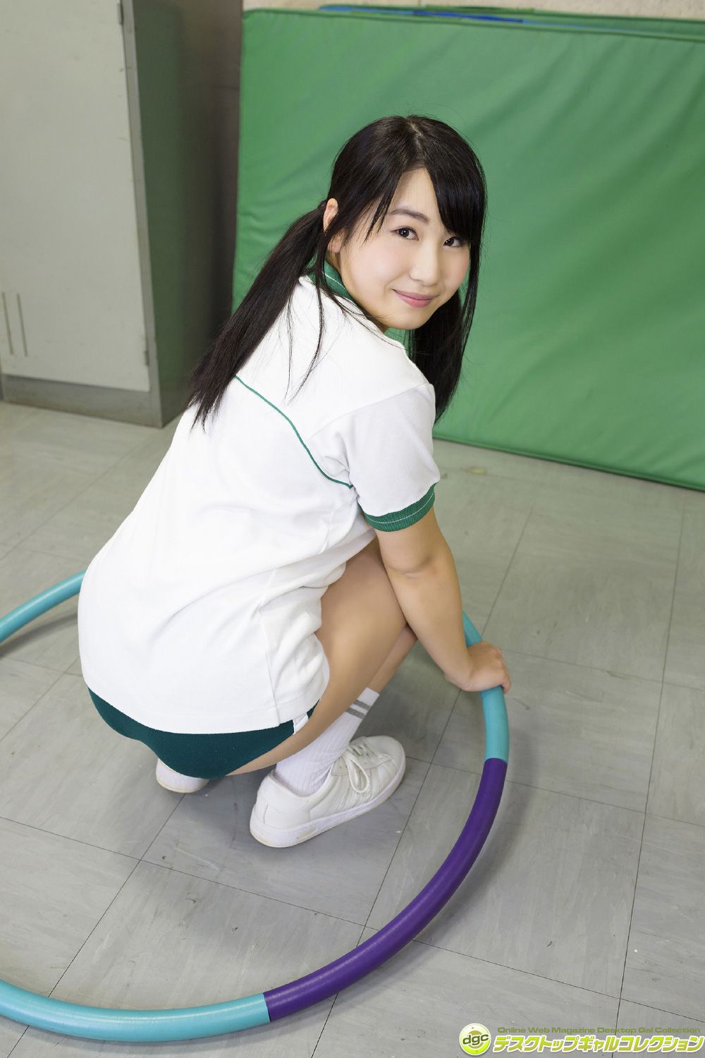 織川みか/織川美加 "道产子の白い肌が映える柔らかGカップ!" [DGC] NO.1349