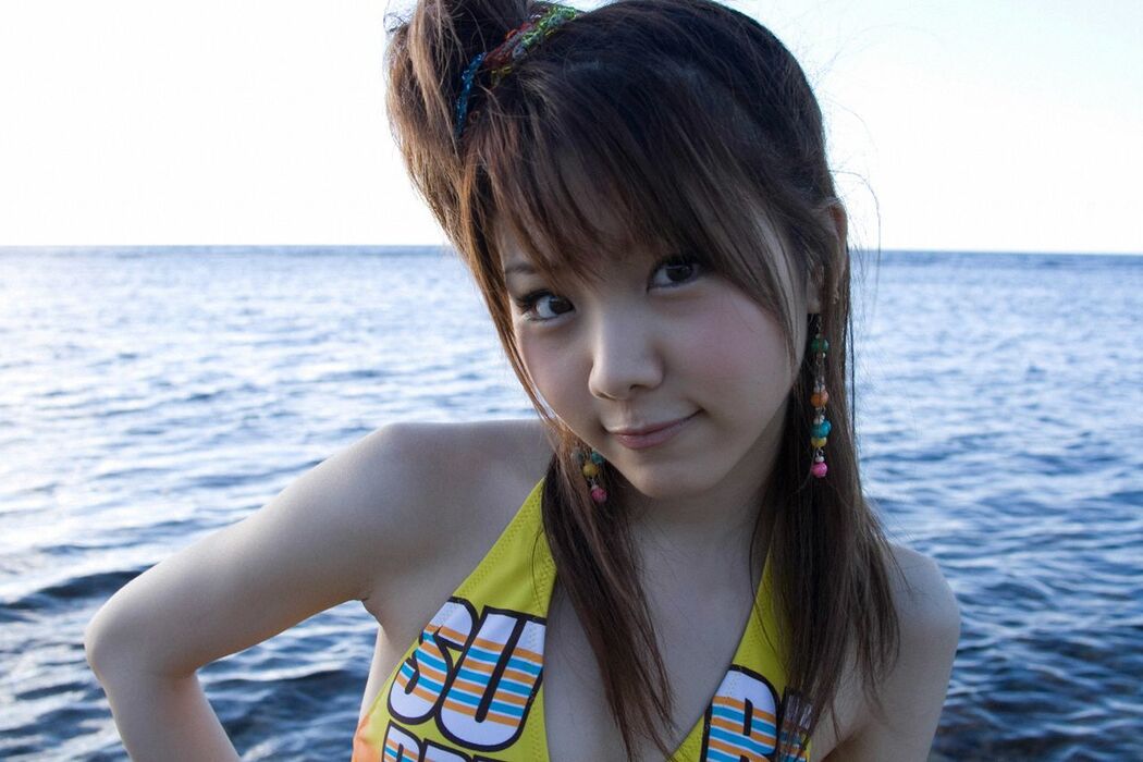 Tanaka Reina 田中れいな [Hello! Project Digital Books] Vol.37