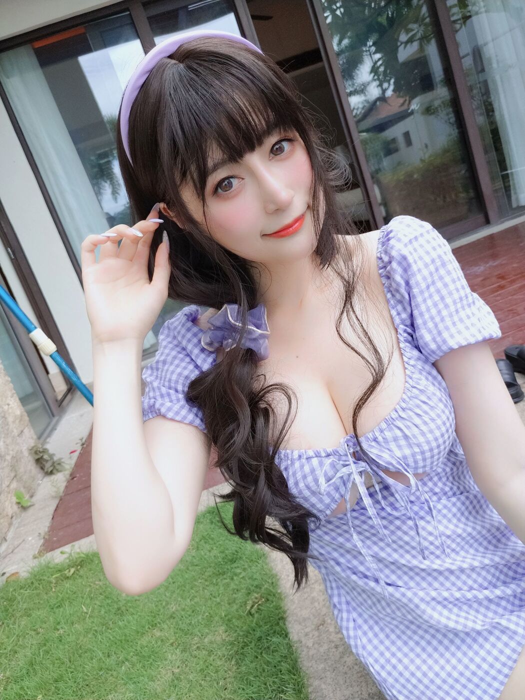 [Net Red COSER Photo] Miss Coser Baiyin-Summer Plaid Dress