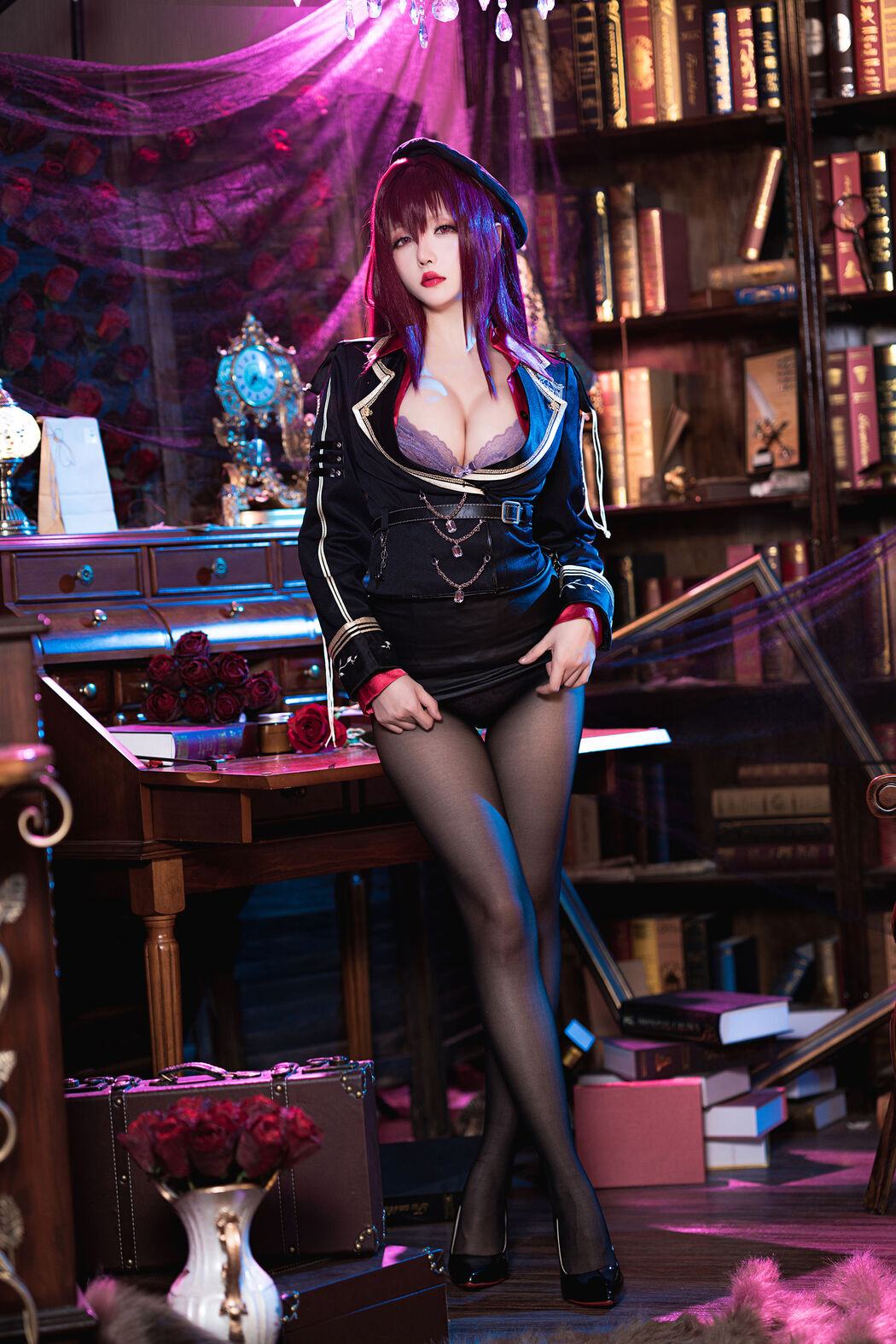 [Welfare COS] Miss Coser Xingzhichi - Skaha-True Red Teaching Gun
