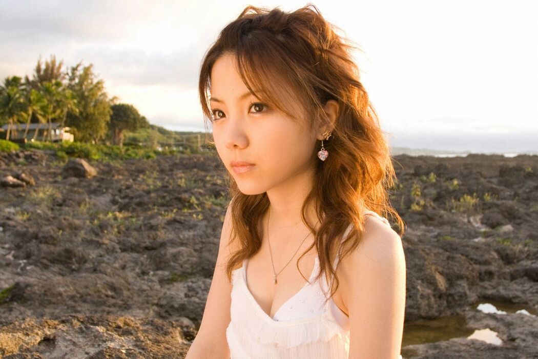 Tanaka Reina 田中れいな [Hello! Project Digital Books] Vol.37