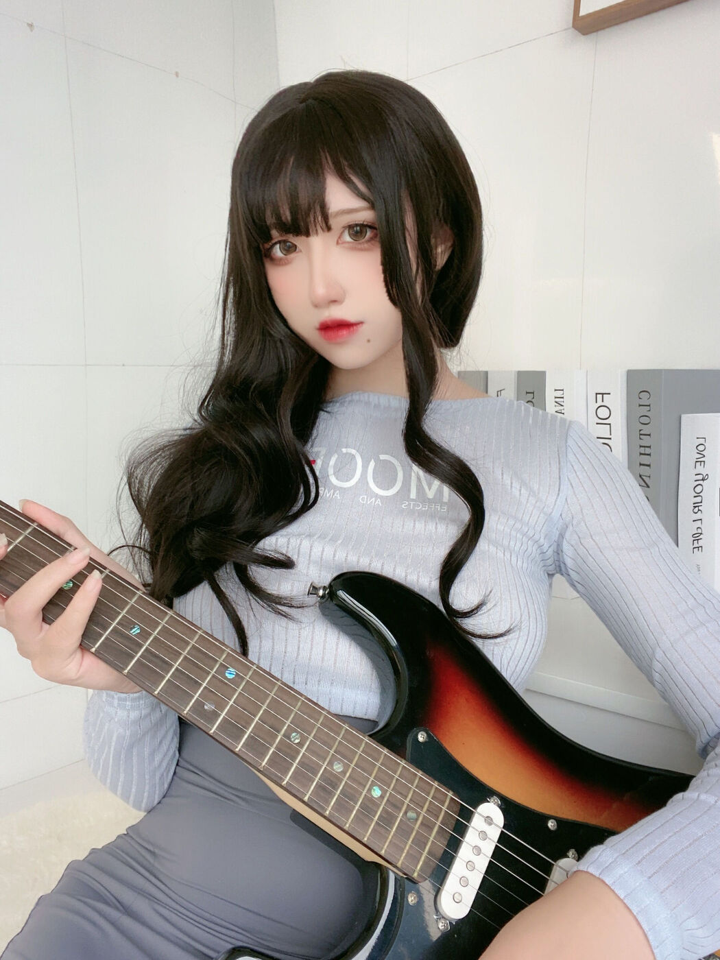 [Net Red COSER Photo] Anime blogger Jiuqu Jean - Guitar Sister