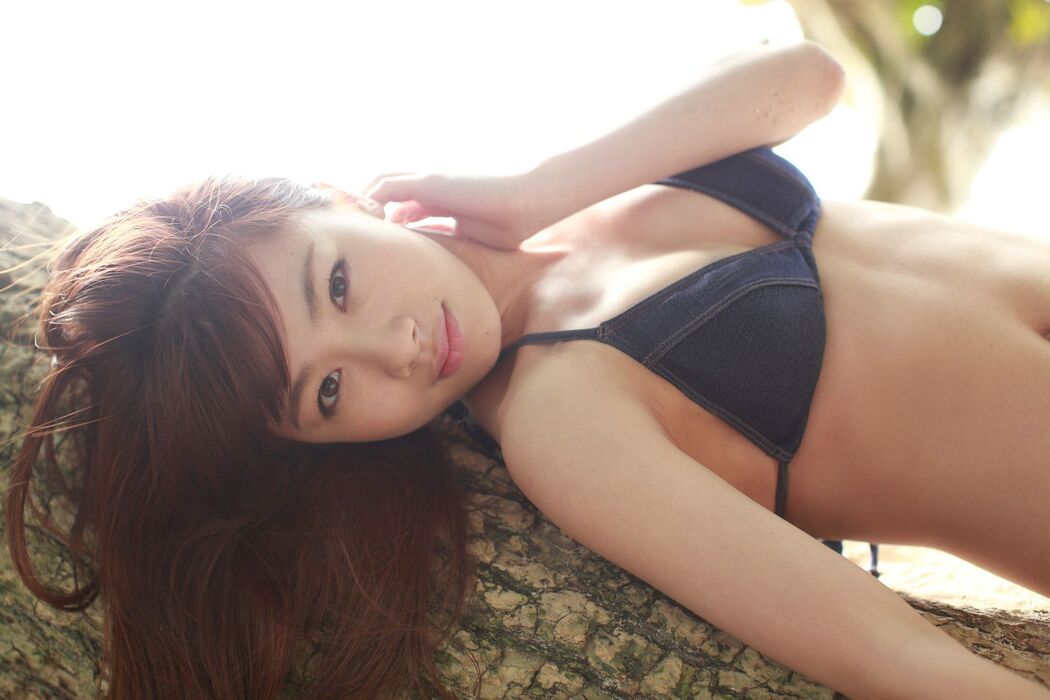 Ayumi Ishida [Hello! Project Digital Books] Vol.128