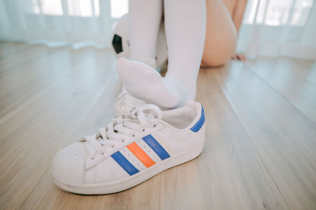 [Internet celebrity COSER photo] The cheerleader girl