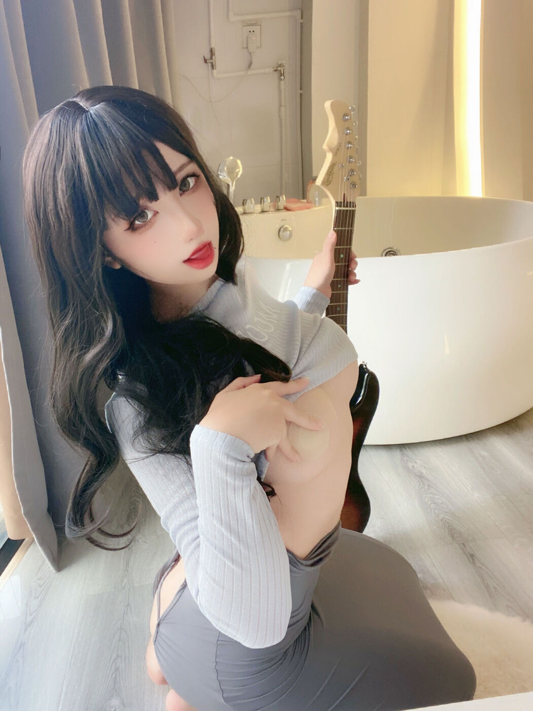 [Net Red COSER Photo] Anime blogger Jiuqu Jean - Guitar Sister