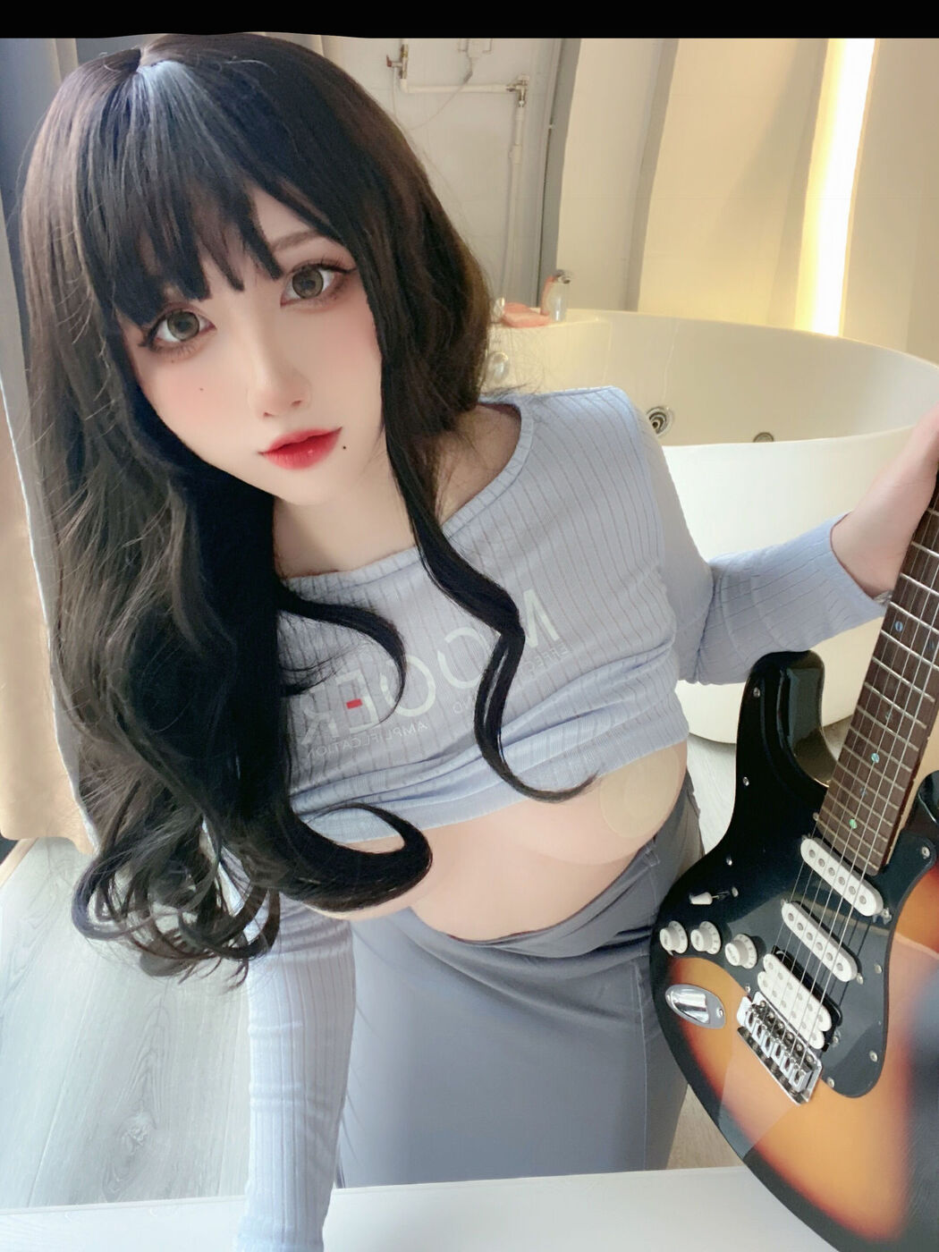 [Net Red COSER Photo] Anime blogger Jiuqu Jean - Guitar Sister