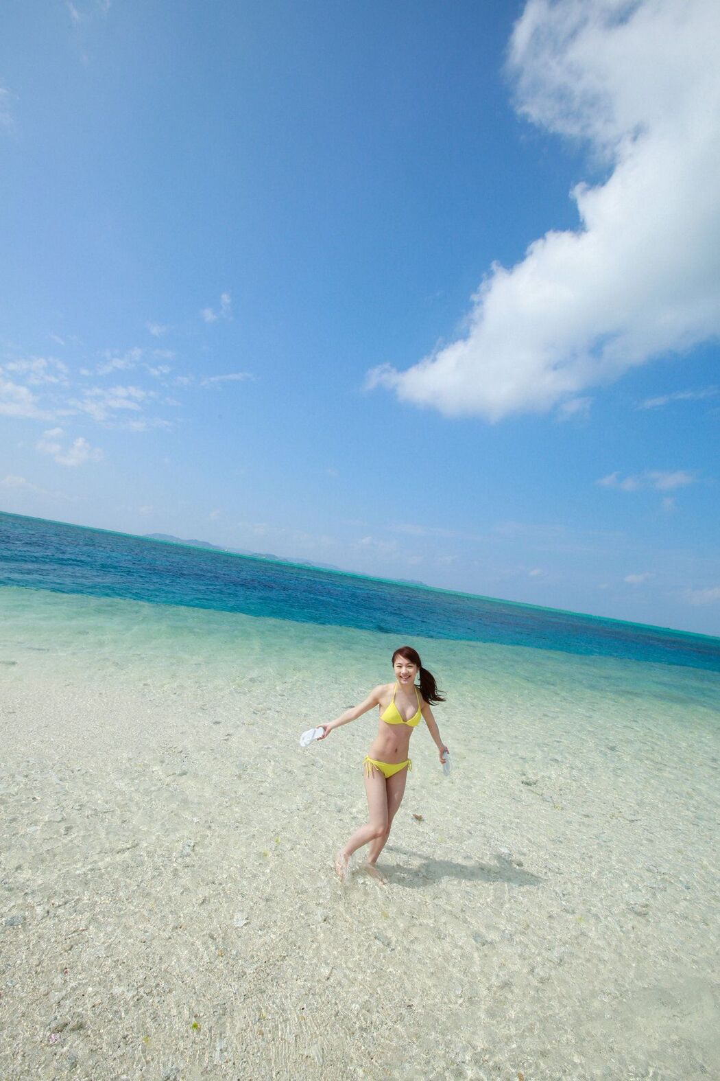 Ayumi Ishida [Hello! Project Digital Books] Vol.128