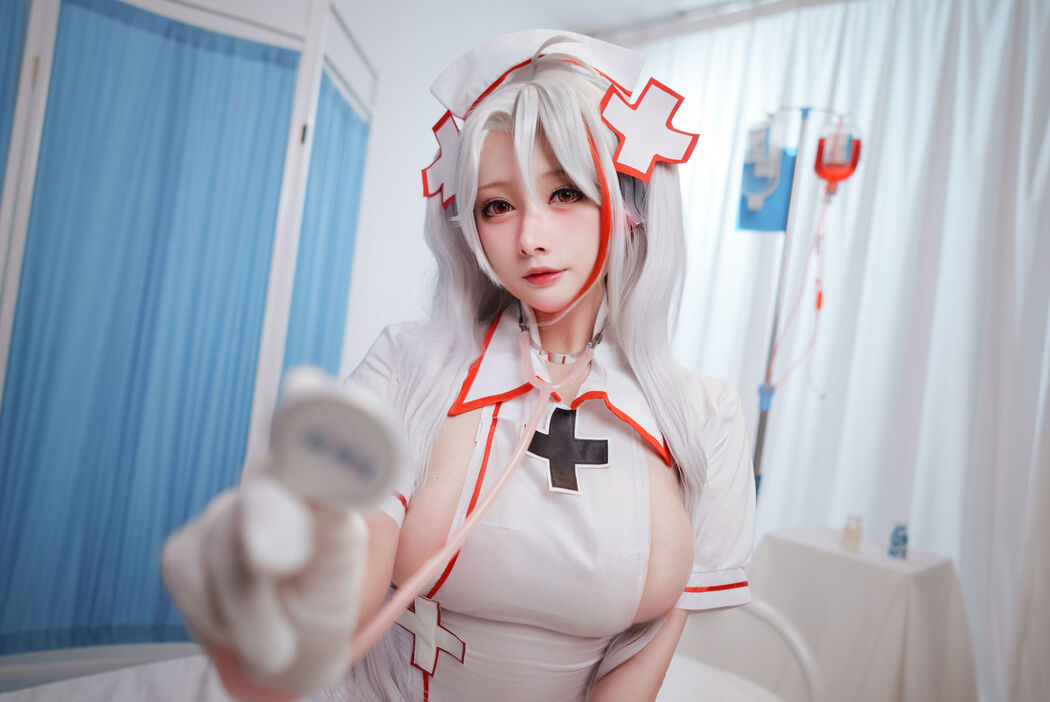 [Welfare COS] High-value coser Nian Nian_D - Nurse Eugen