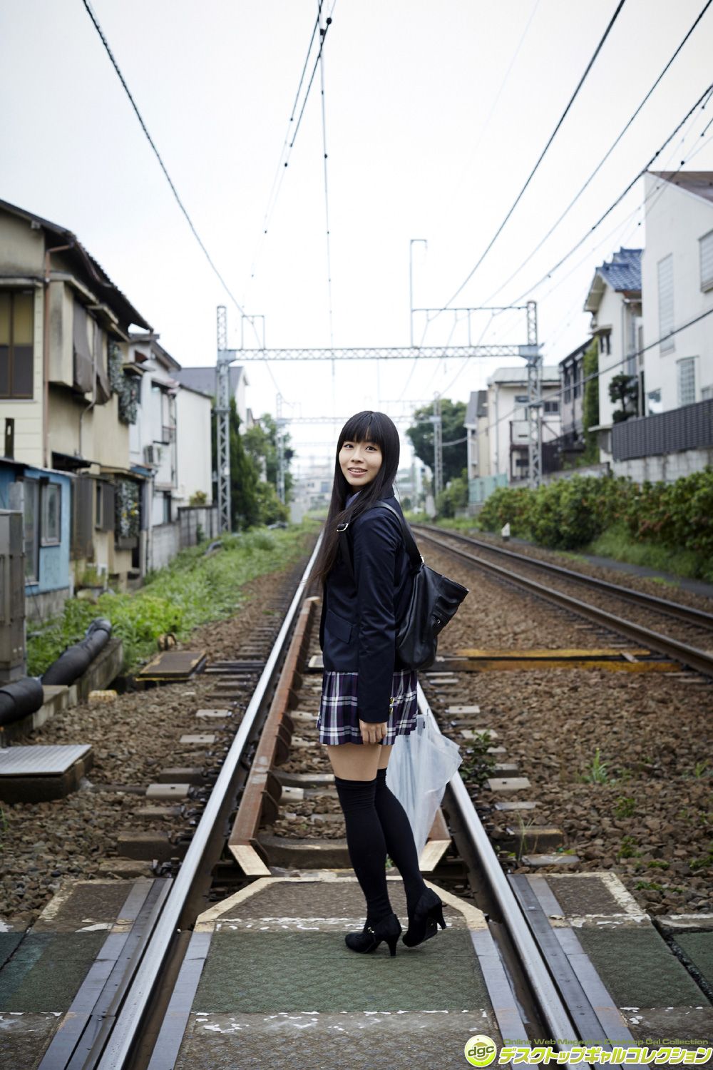 Miku Uchino "Clearly beautiful girl's sensuality overflowing れるグラマラスボディ!" [DGC] NO.1217