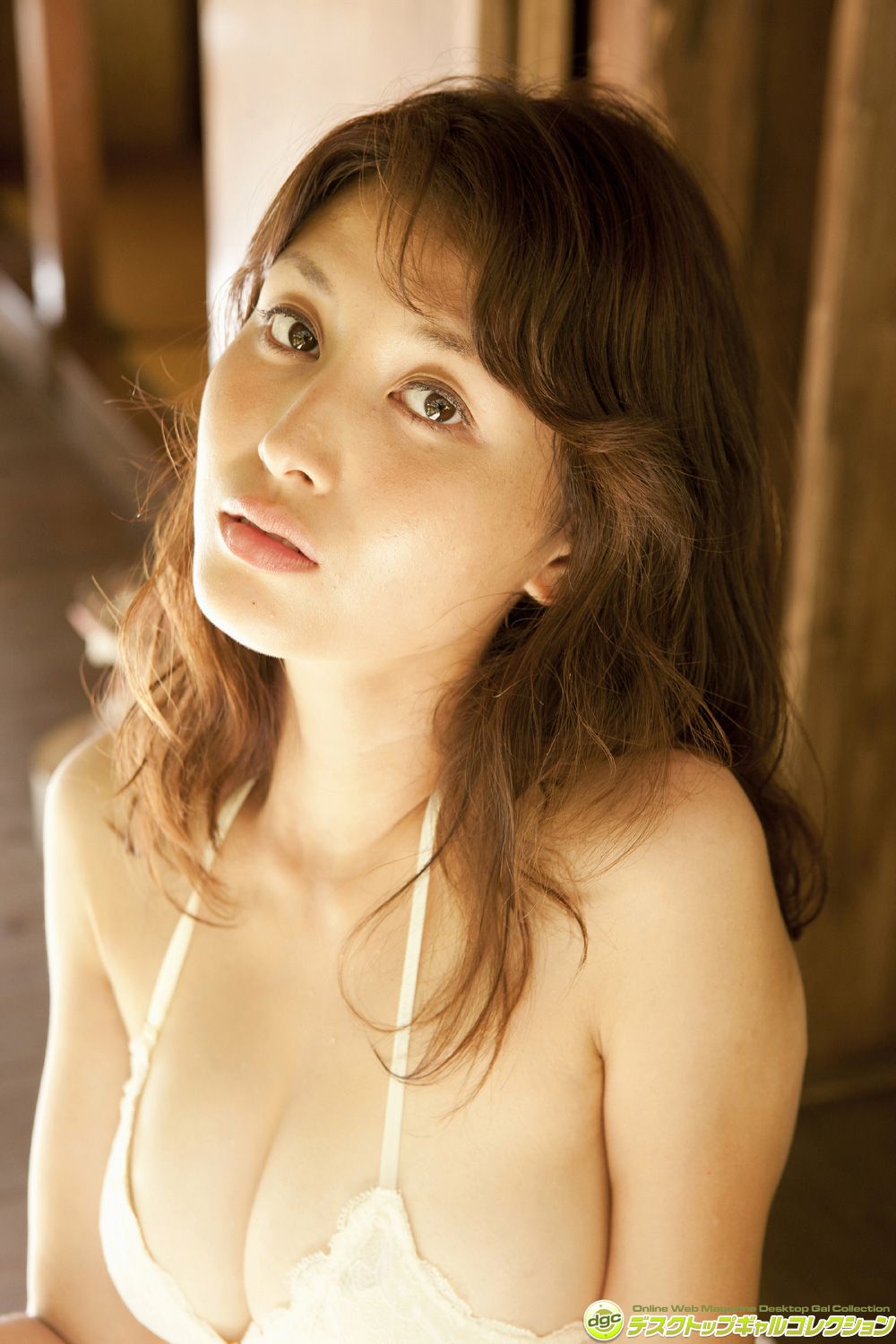 Manami Hashimoto / Manami Hashimoto << Bewitching charm explosion idols in variety shows and magazines >> [DGC] NO.1211
