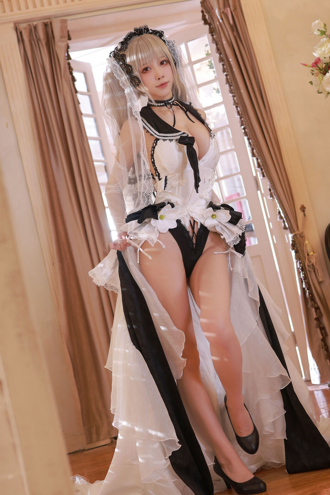 [Internet celebrity COSER photo] Anime blogger Shui Miao aqua - Azur Lane awesome wedding dress