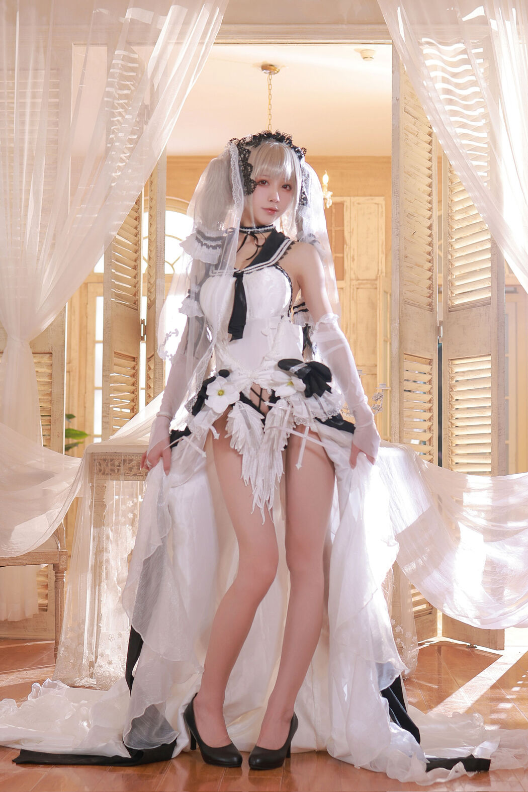 [Internet celebrity COSER photo] Anime blogger Shui Miao aqua - Azur Lane awesome wedding dress