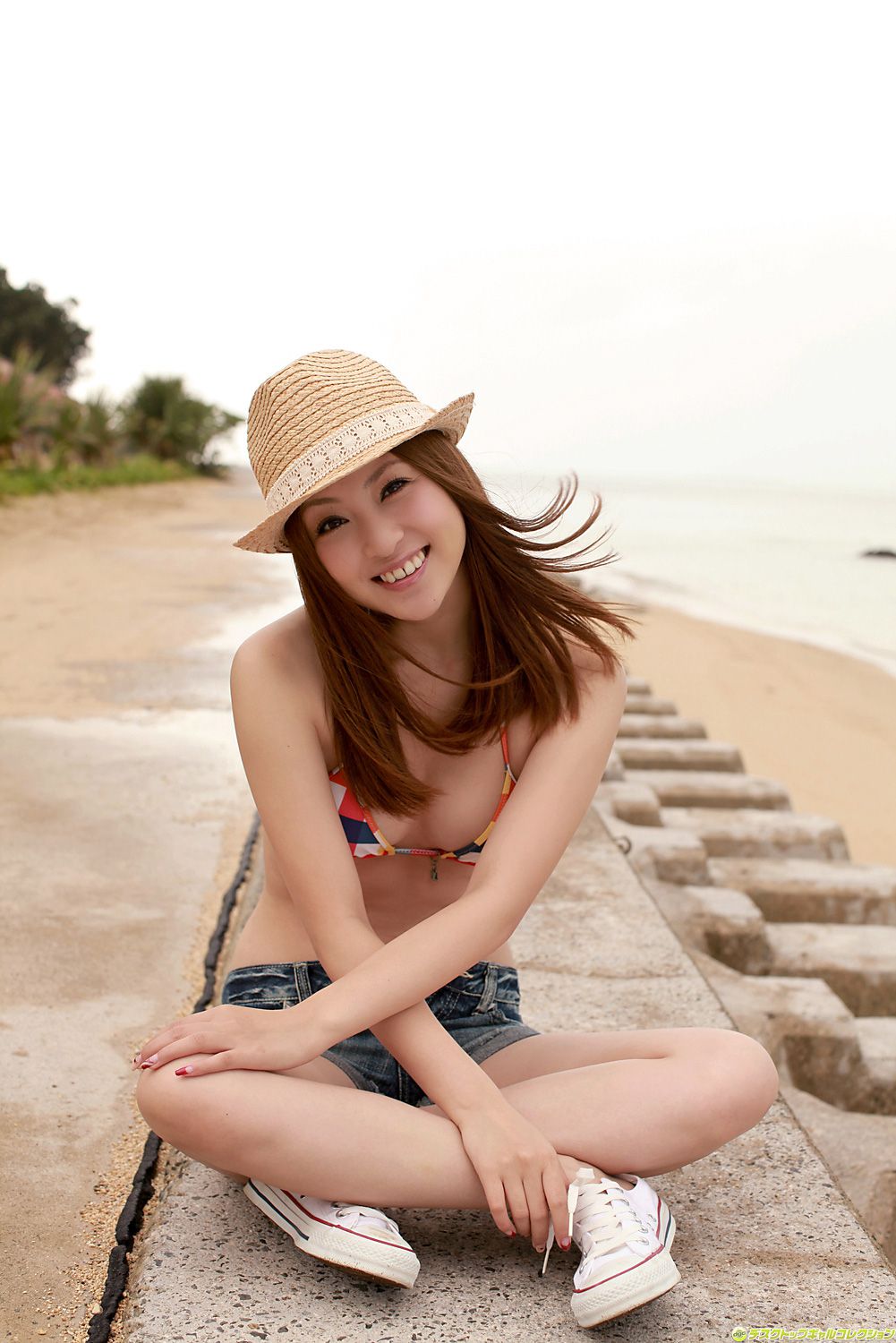 Natsuko Tatsumi << Erotic curvaceous beauty with a constricted waist >> [DGC] NO.1077