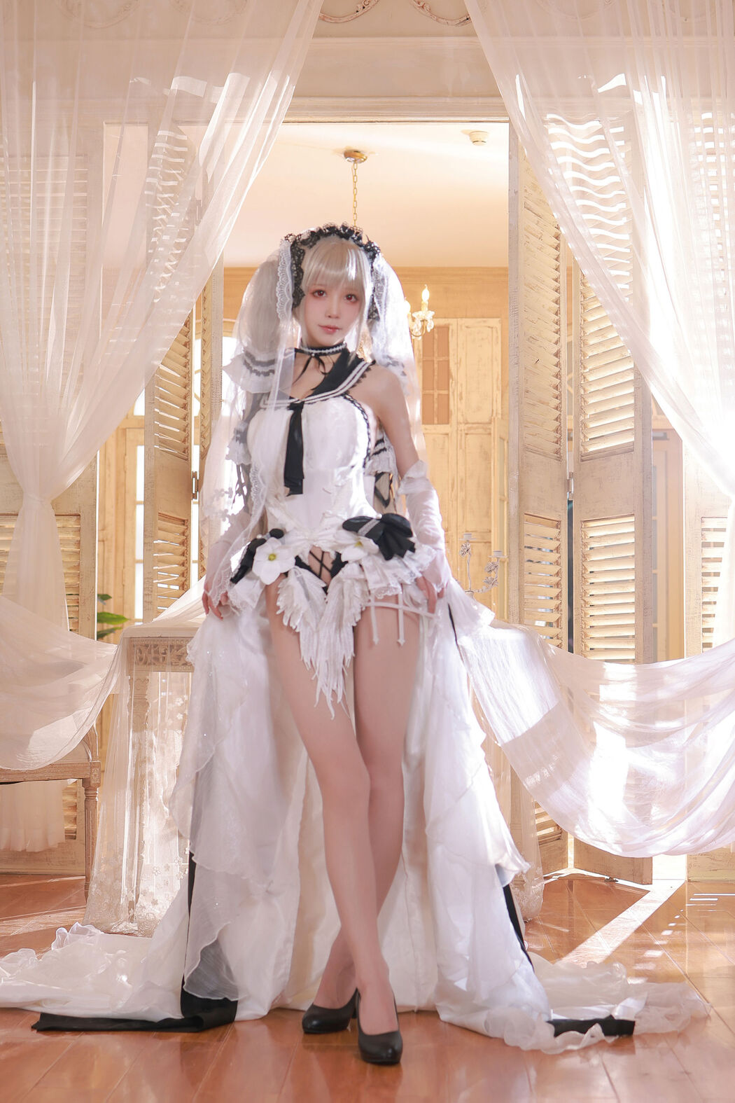 [Internet celebrity COSER photo] Anime blogger Shui Miao aqua - Azur Lane awesome wedding dress