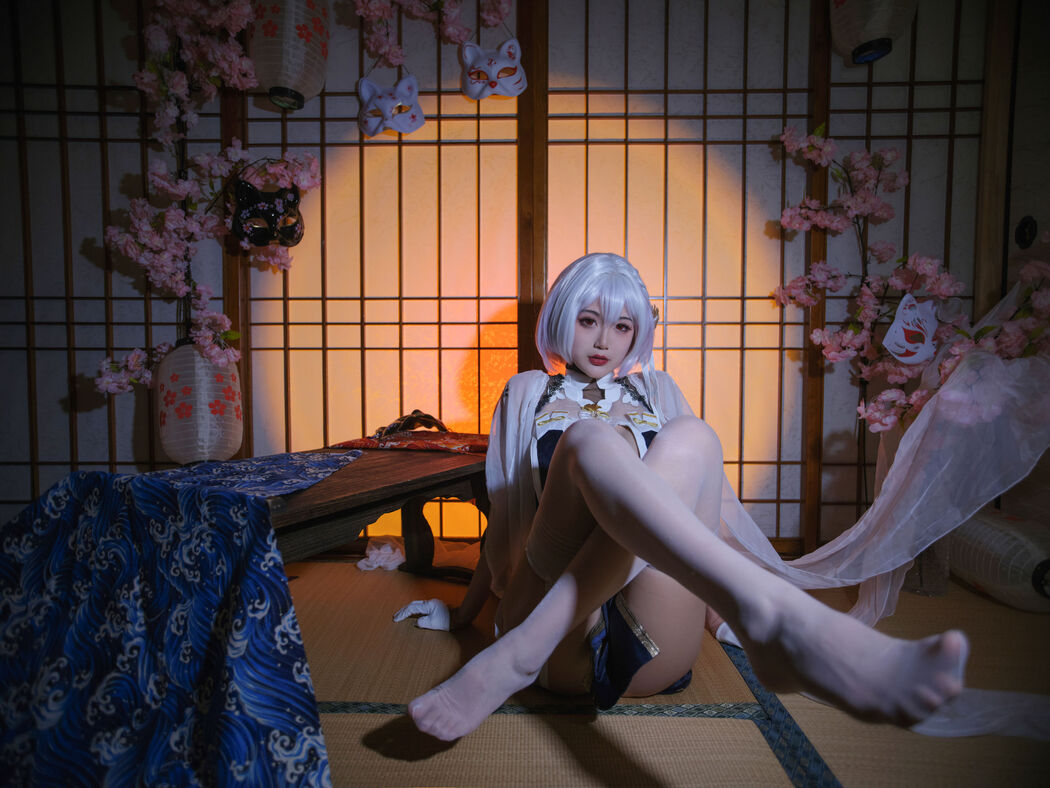 [Net Red COSER Photo] One-meter-eight pears - Sirius