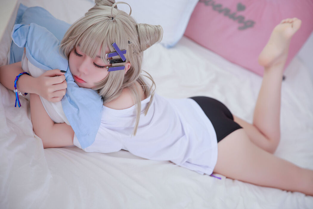 [Net Red COSER] Anime blogger G44 will not be hurt - AA12