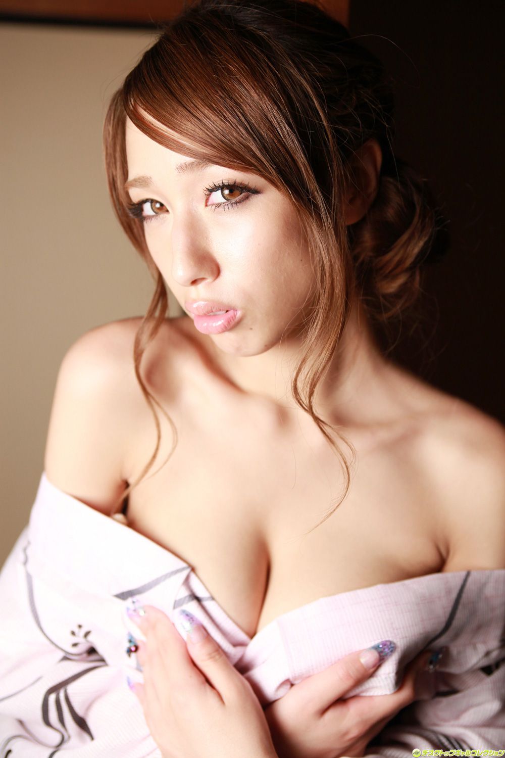 Rie Hasegawa / Riho Hasegawa << The nasty body of a bewitching older sister >> [DGC] NO.1069