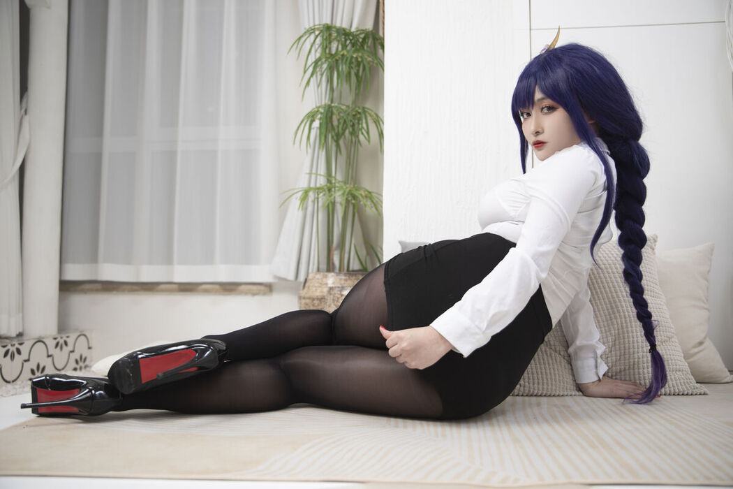 Coser@洛璃LoLiSAMA – 女秘书