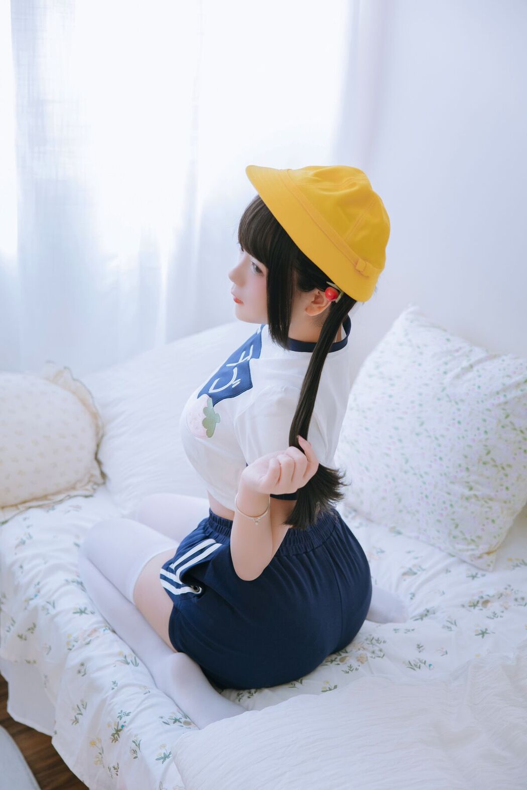 Coser@日奈娇 – 萝莉 Part1