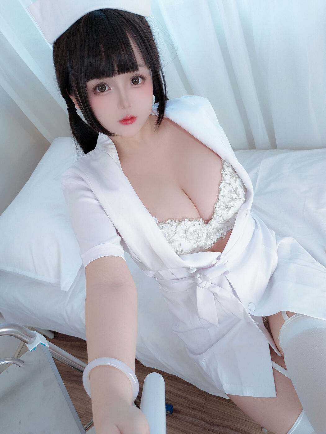 Coser@日奈娇 – 诊所护士 Part2