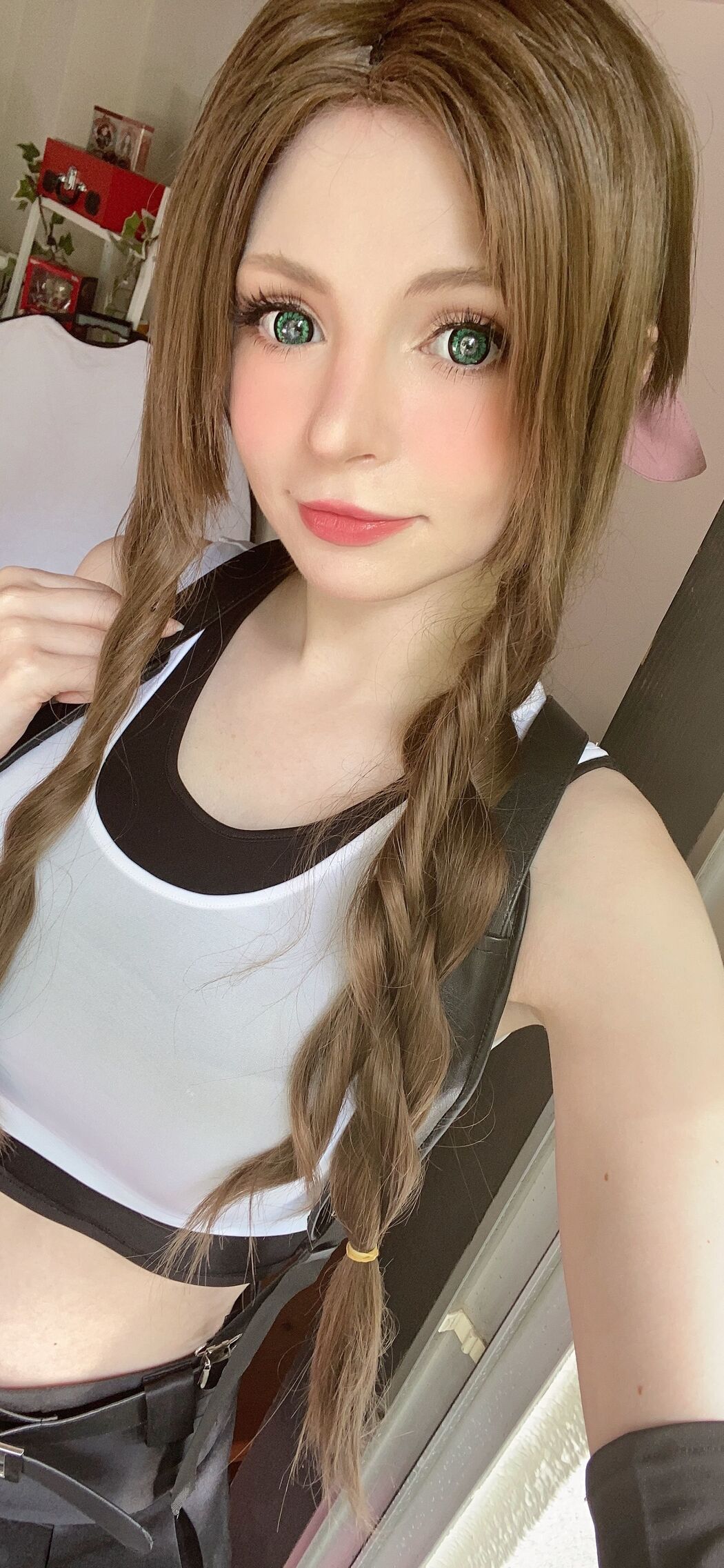 [Net Red COSER Photo] Peach milky - Aerith Tifa Swap